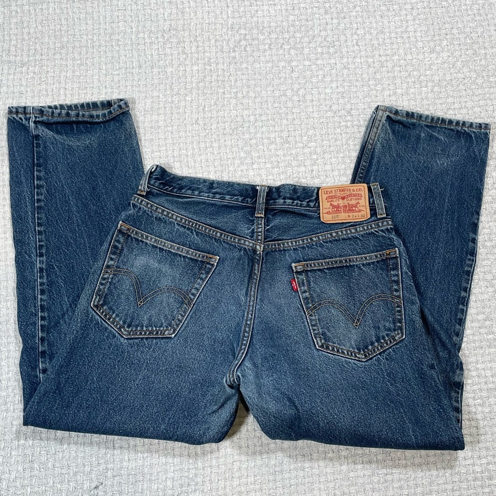 Mens Levis 505 Vintage‘04 Jeans
Size 34x30 Distressed Denim